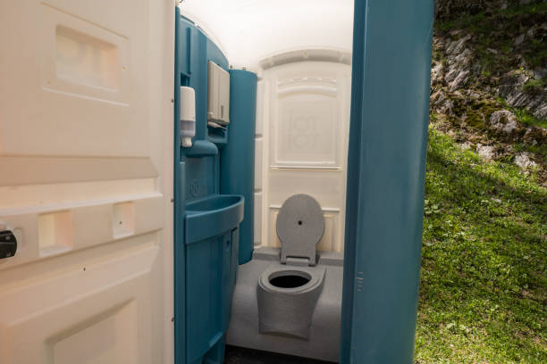 Best Best portable toilet rental  in Groveton, VA